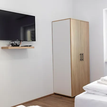 Luna Nera Apartments Novi Sad Exterior foto