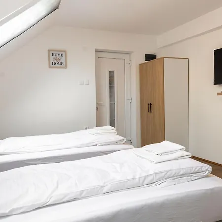 Luna Nera Apartments Novi Sad Exterior foto