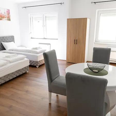 Luna Nera Apartments Novi Sad Exterior foto